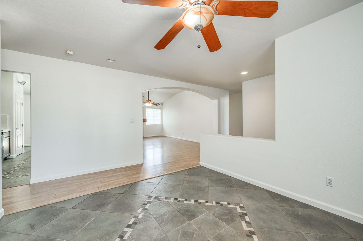 4829 W Cherry Ct, Visalia, CA 93277