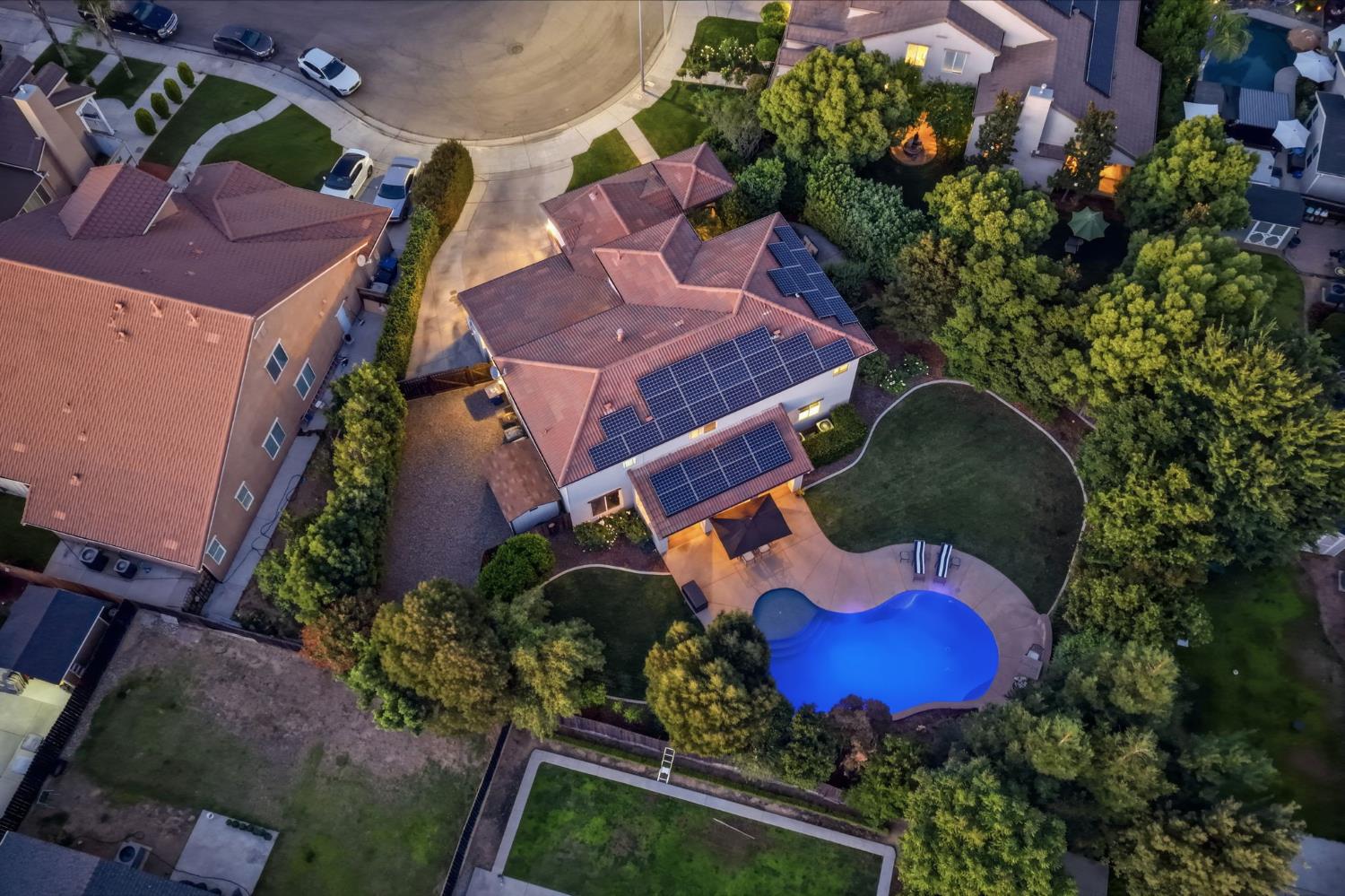 6551 E Orleans Ave, Fresno, CA 93727