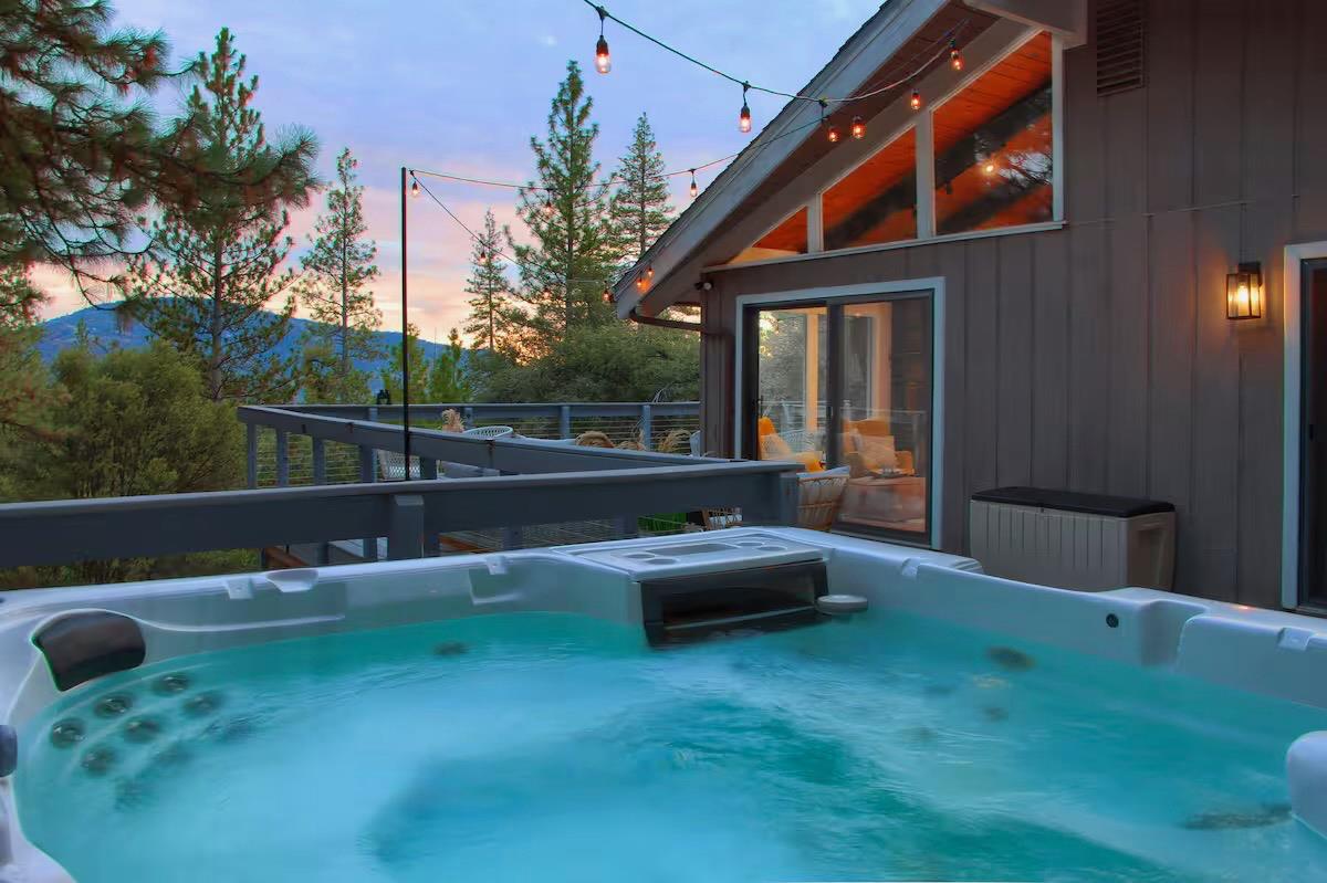 2411 Parmabelle Rd, Mariposa, CA 95338