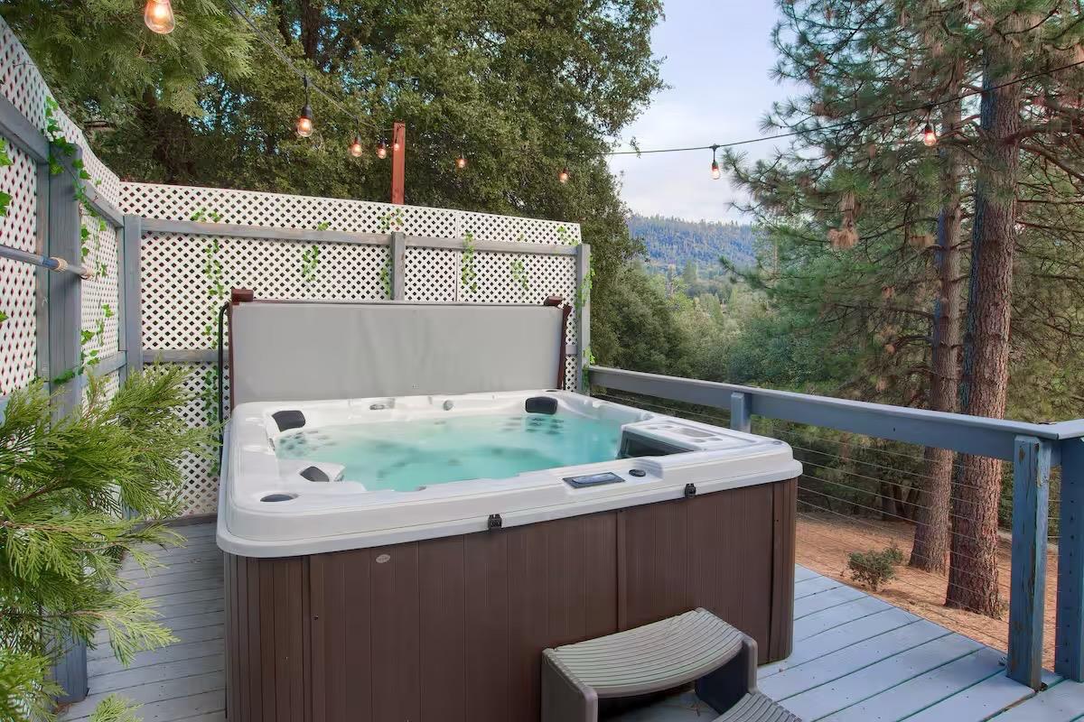 2411 Parmabelle Rd, Mariposa, CA 95338