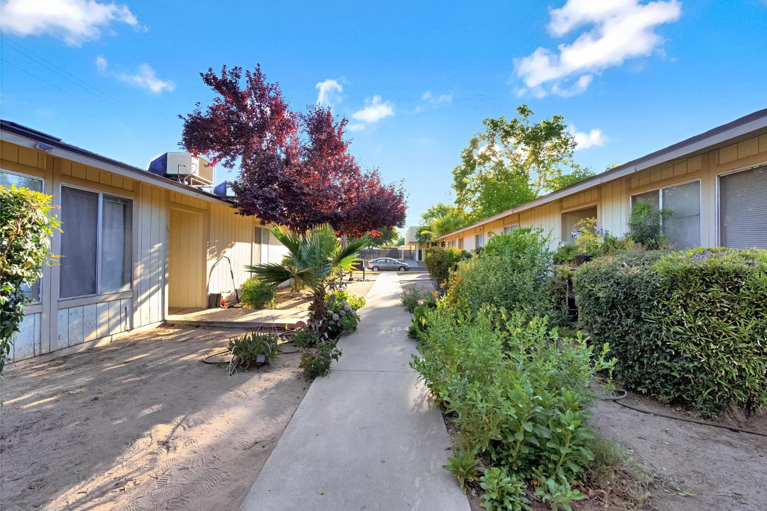 1504 N San Pablo Ave #101, Fresno, CA 93728