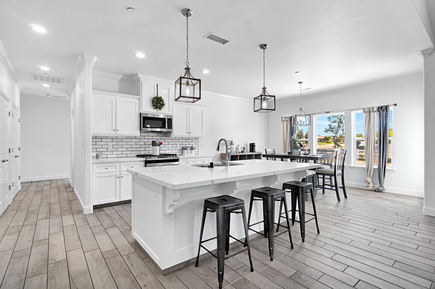 12701 Road 35 1/2, Madera, CA 93636