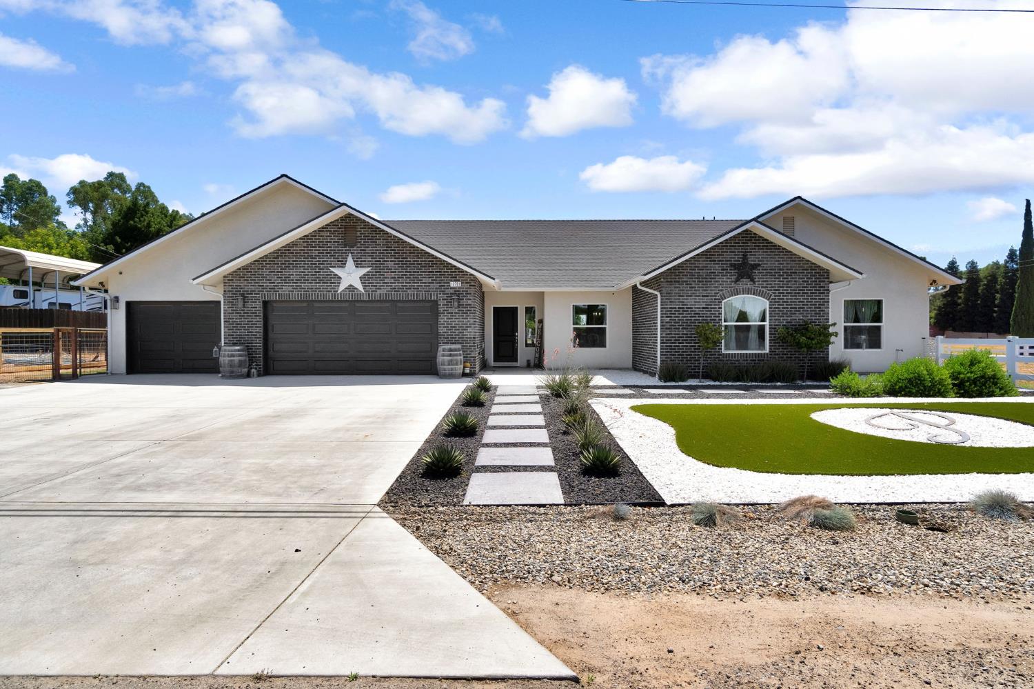 12701 Road 35 1/2, Madera, CA 93636