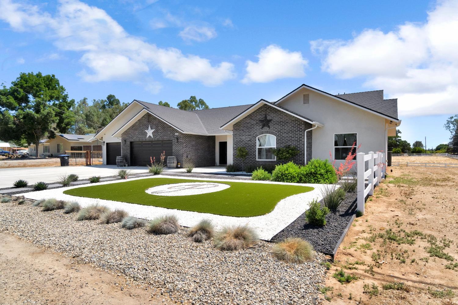 12701 Road 35 1/2, Madera, CA 93636