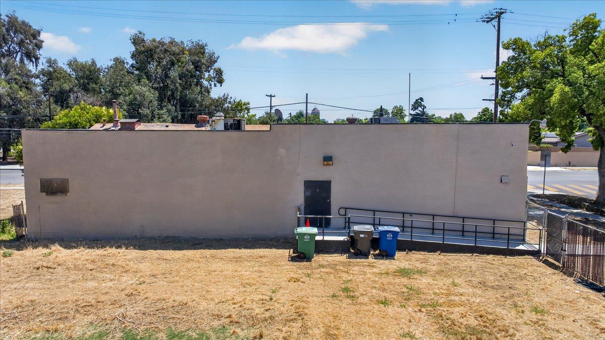 732 S Trinity St, Fresno, CA 93706
