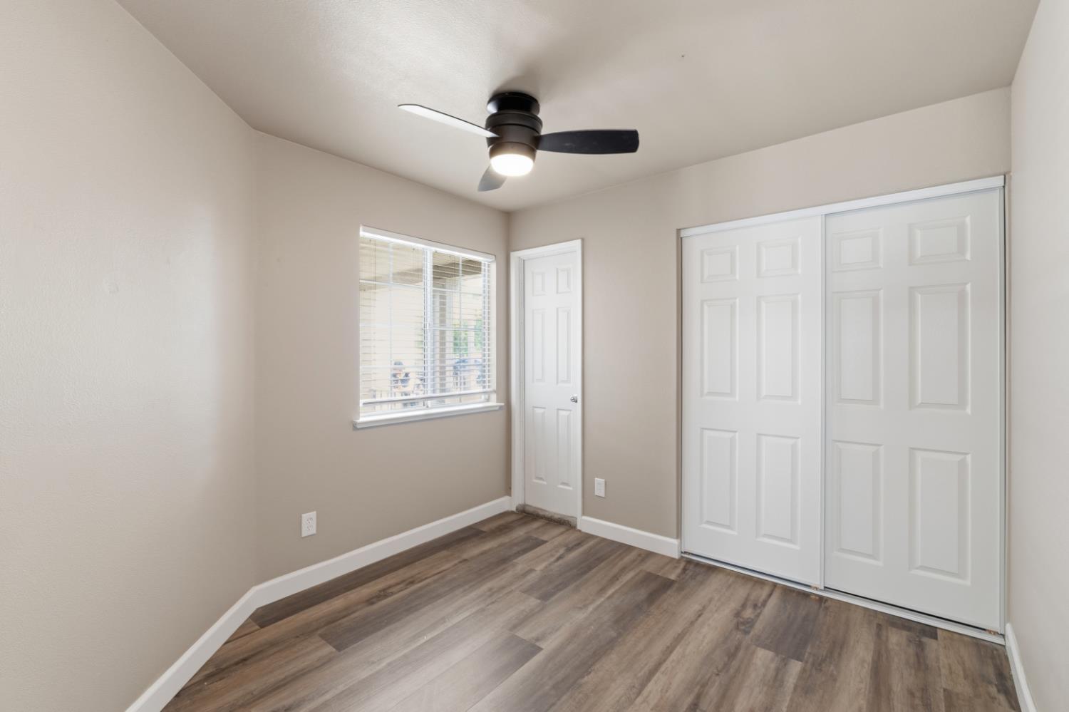 5642 W Donner Ave, Fresno, CA 93722