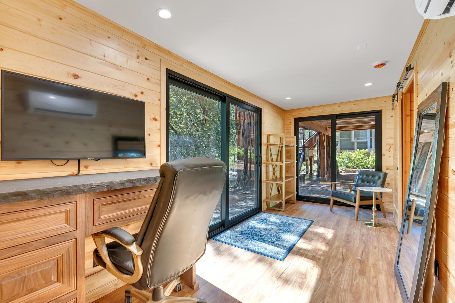 38954 Lake Point Ct, Bass Lake, CA 93604
