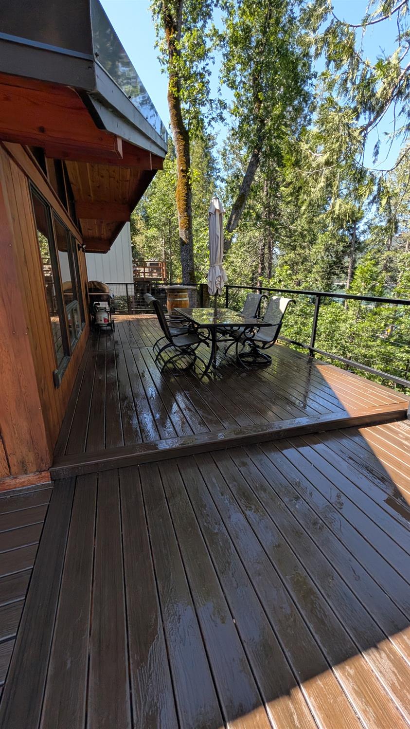 38954 Lake Point Ct, Bass Lake, CA 93604