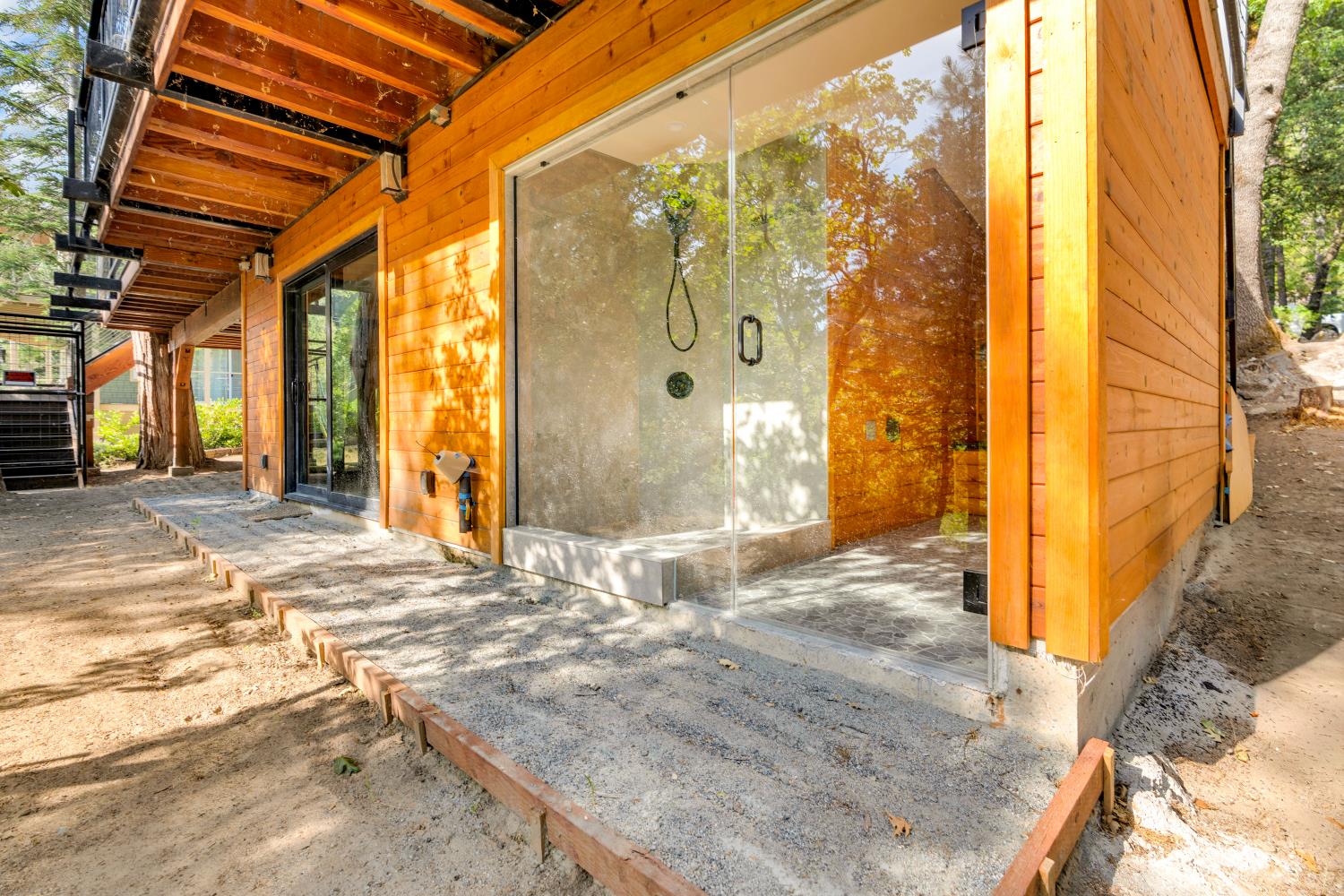 38954 Lake Point Ct, Bass Lake, CA 93604