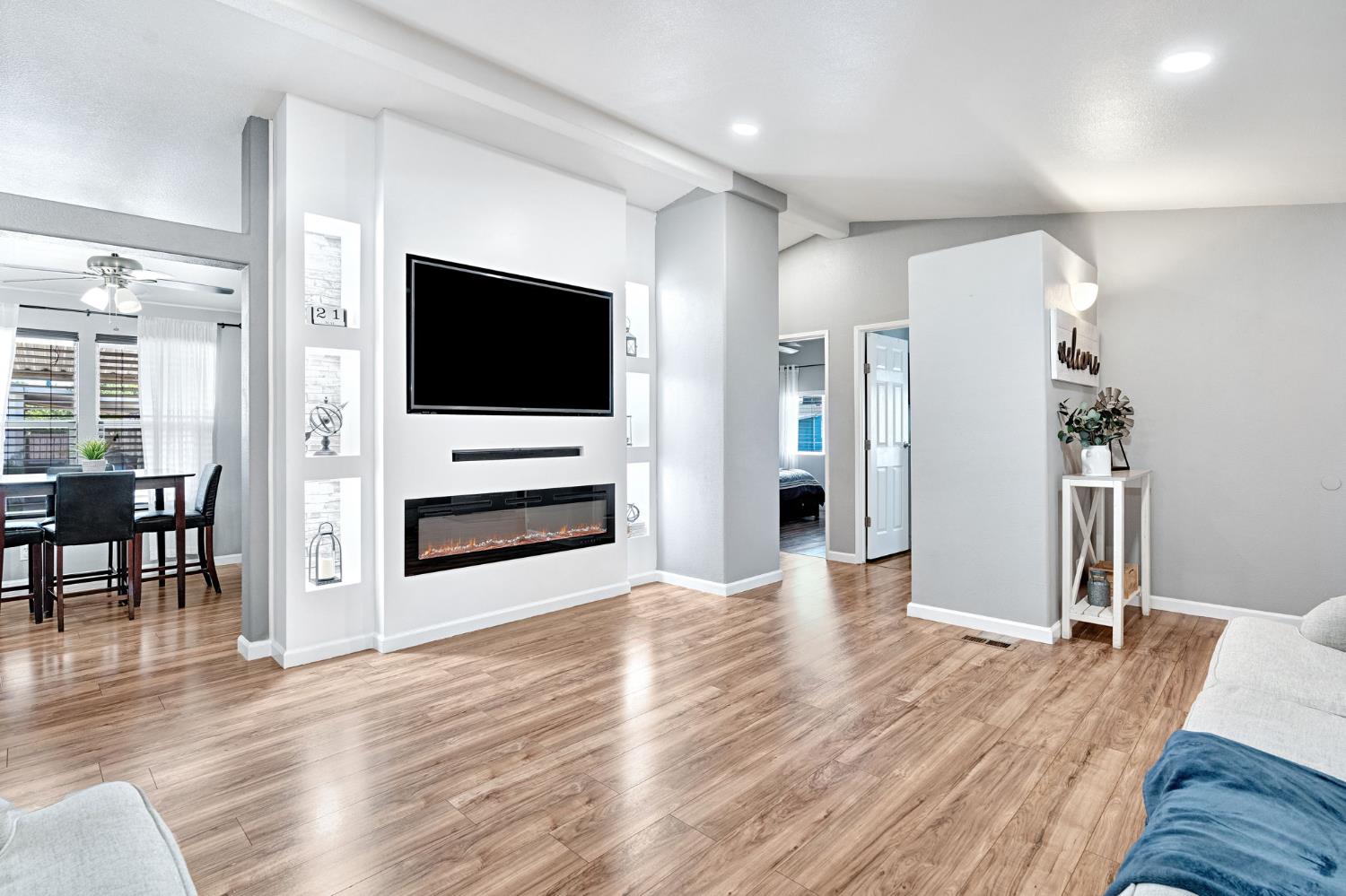 6450 N Winton Way #27, Winton, CA 95388