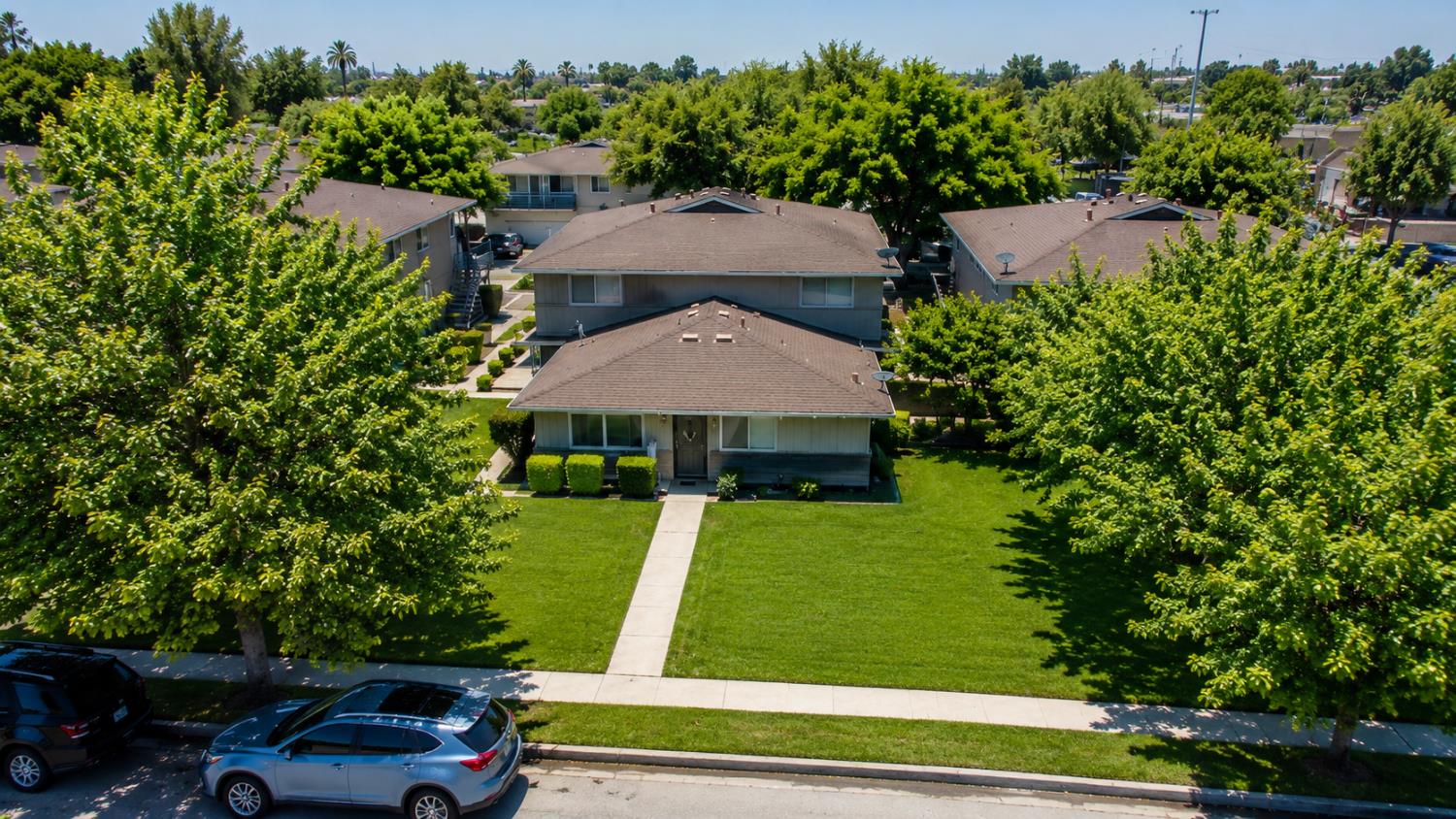 4989 N Holt Ave #103, Fresno, CA 93705