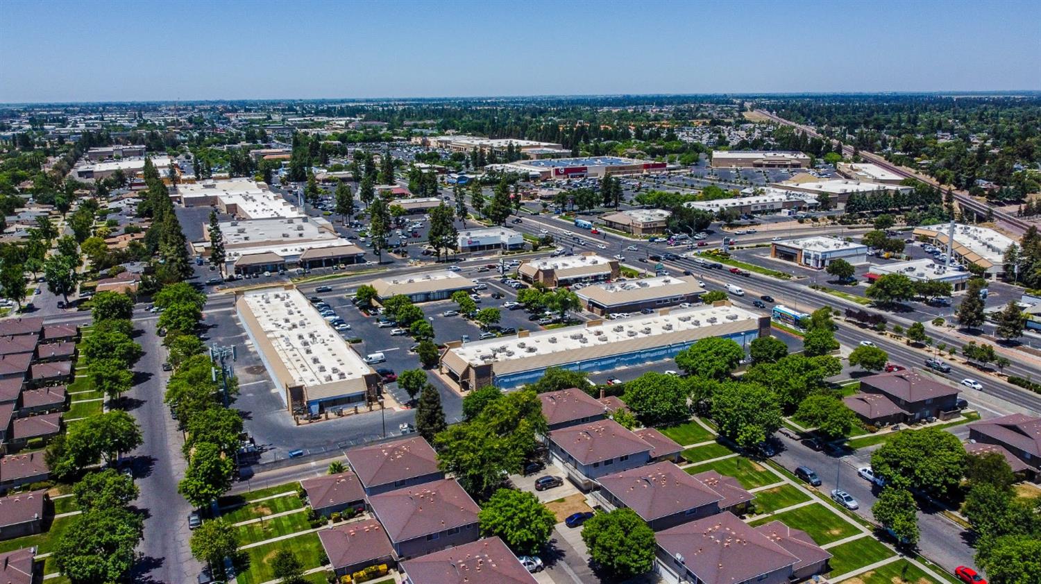 4989 N Holt Ave #103, Fresno, CA 93705