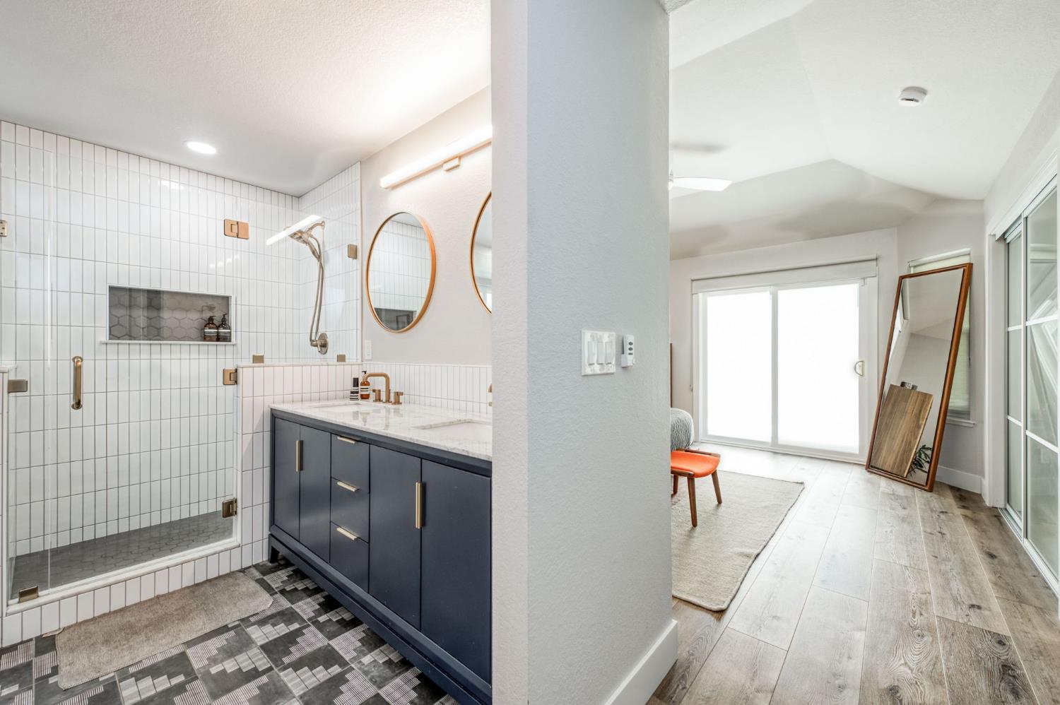 750 E Wood Duck Cir, Fresno, CA 93730