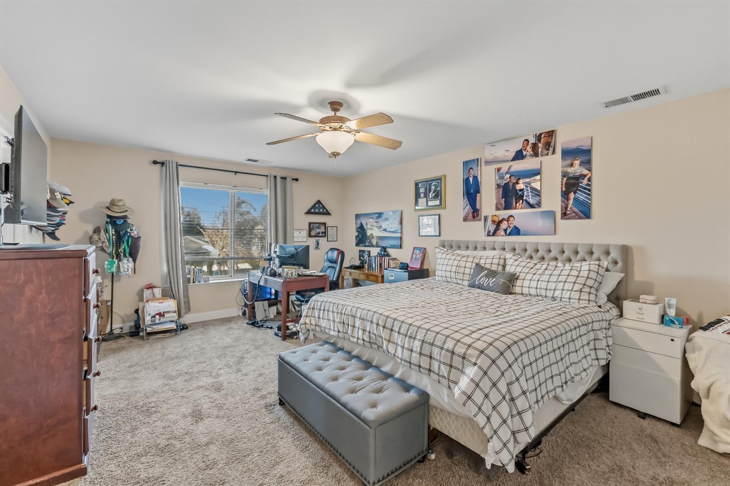 85 N Fairfax Ave, Clovis, CA 93612
