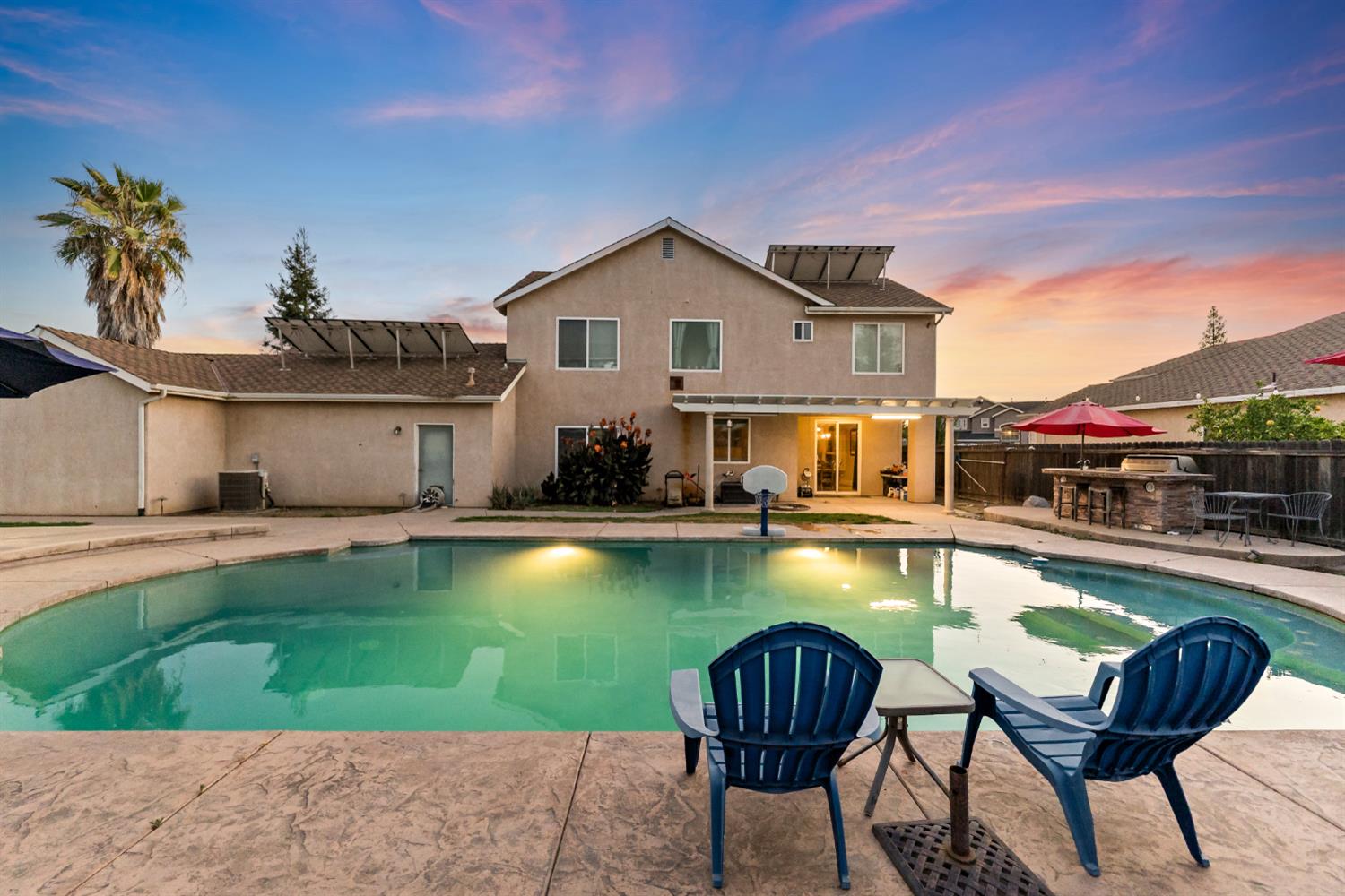 85 N Fairfax Ave, Clovis, CA 93612