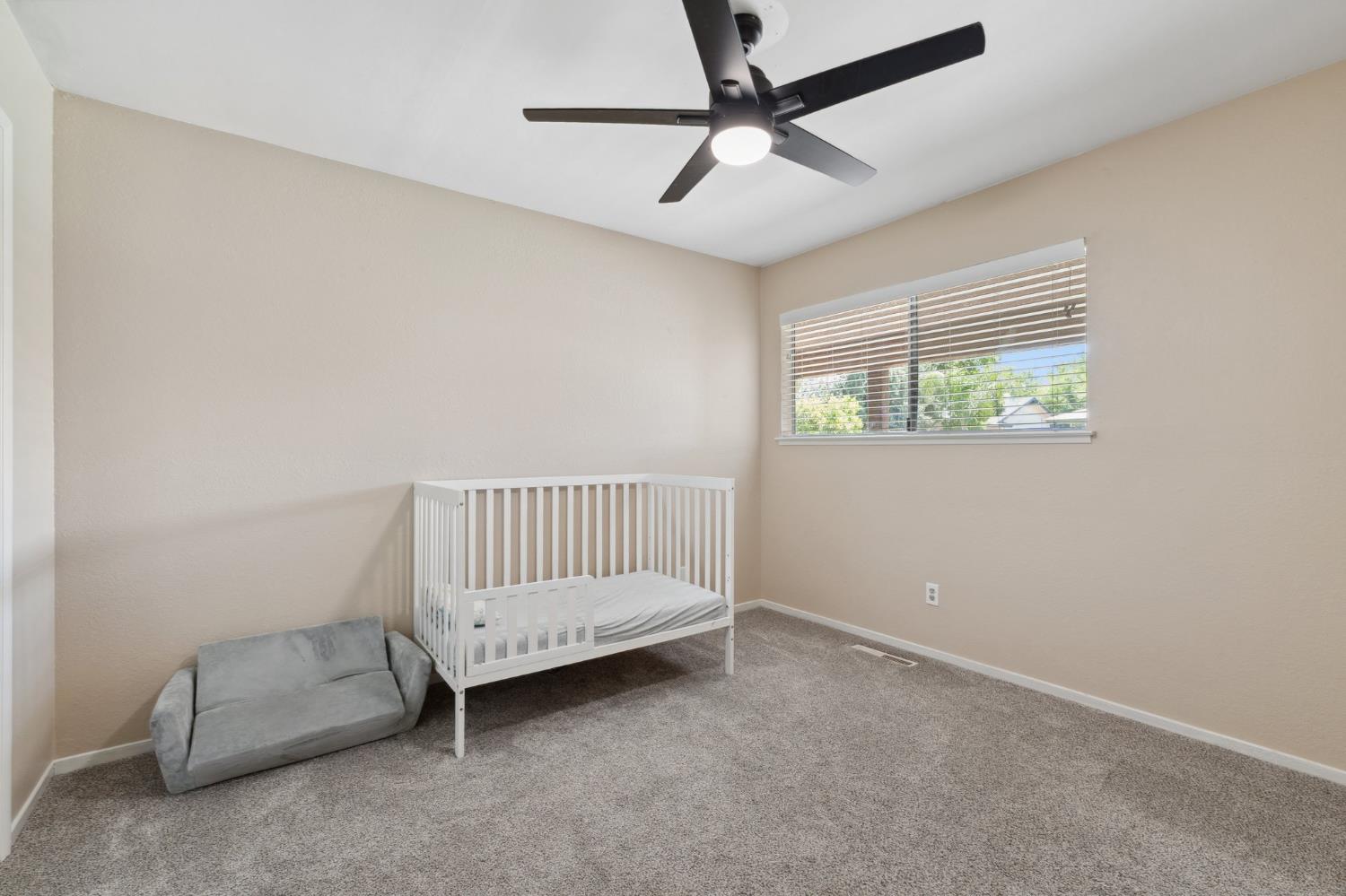2051 E Fremont, Fresno, CA 93710
