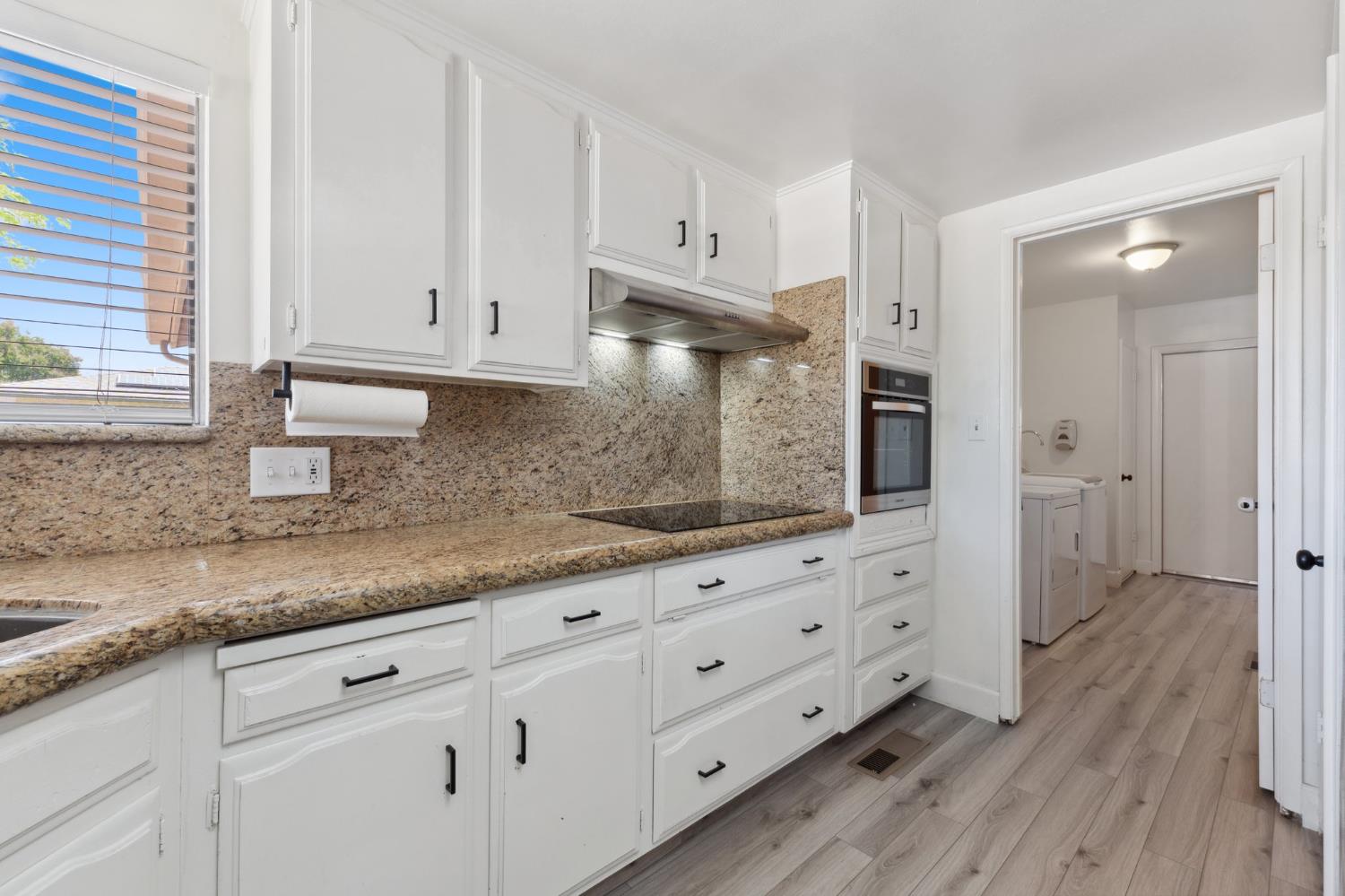 2051 E Fremont, Fresno, CA 93710