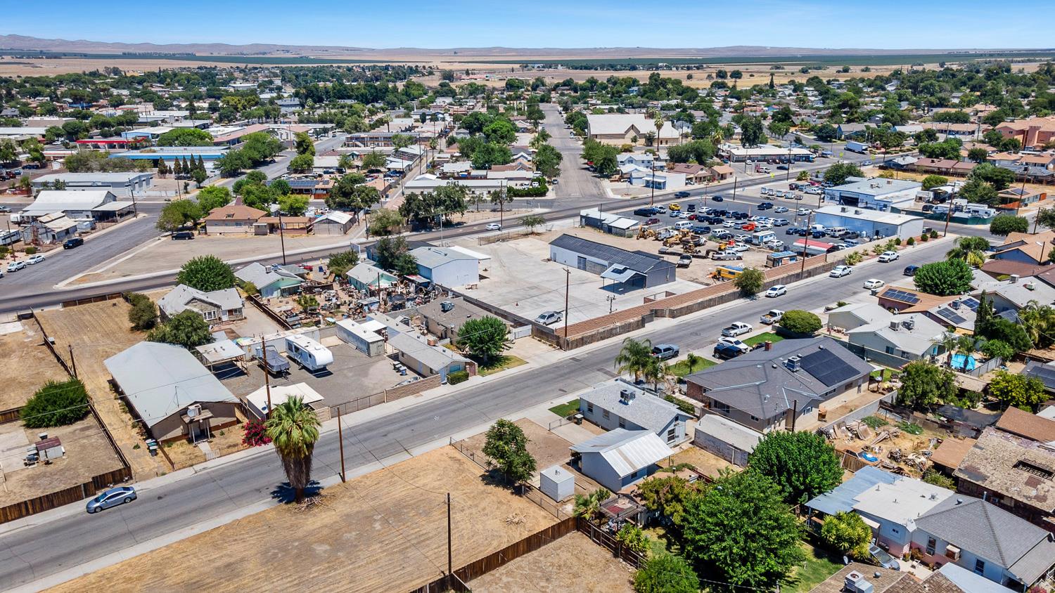 246 E Valley St, Coalinga, CA 93210