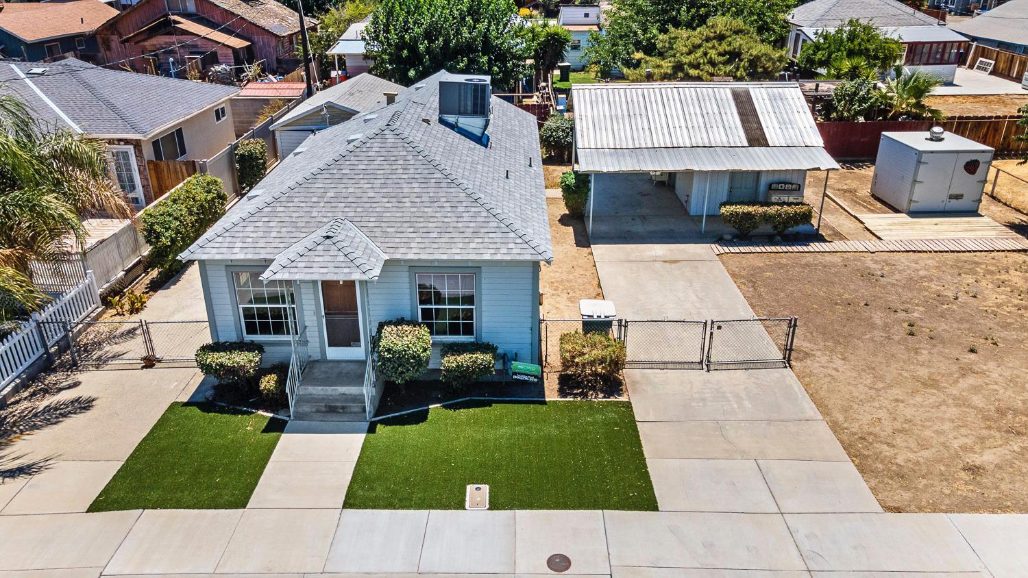 246 E Valley St, Coalinga, CA 93210