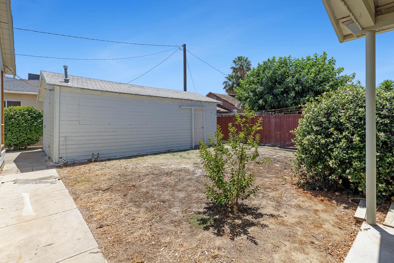 246 E Valley St, Coalinga, CA 93210