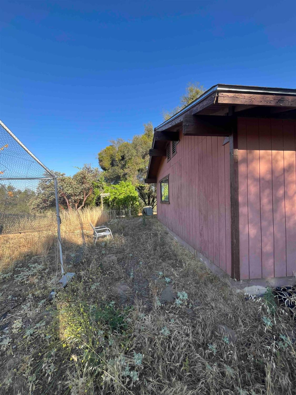 45990 Hawk Ln, Coarsegold, CA 93614