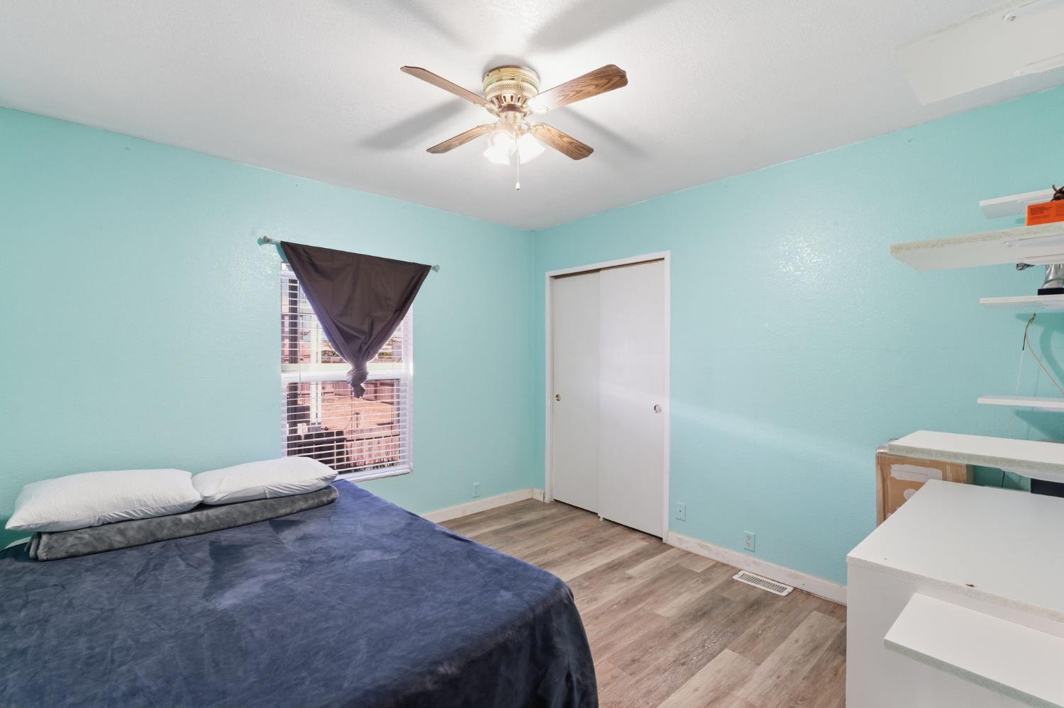 900 Rankin Ave, Tulare, CA 93274