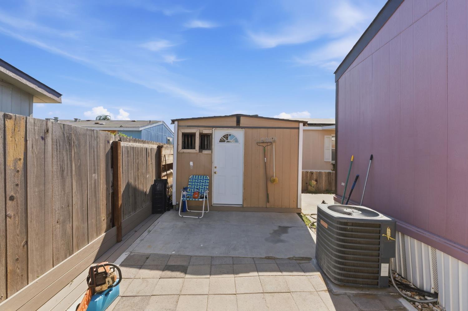 900 Rankin Ave, Tulare, CA 93274