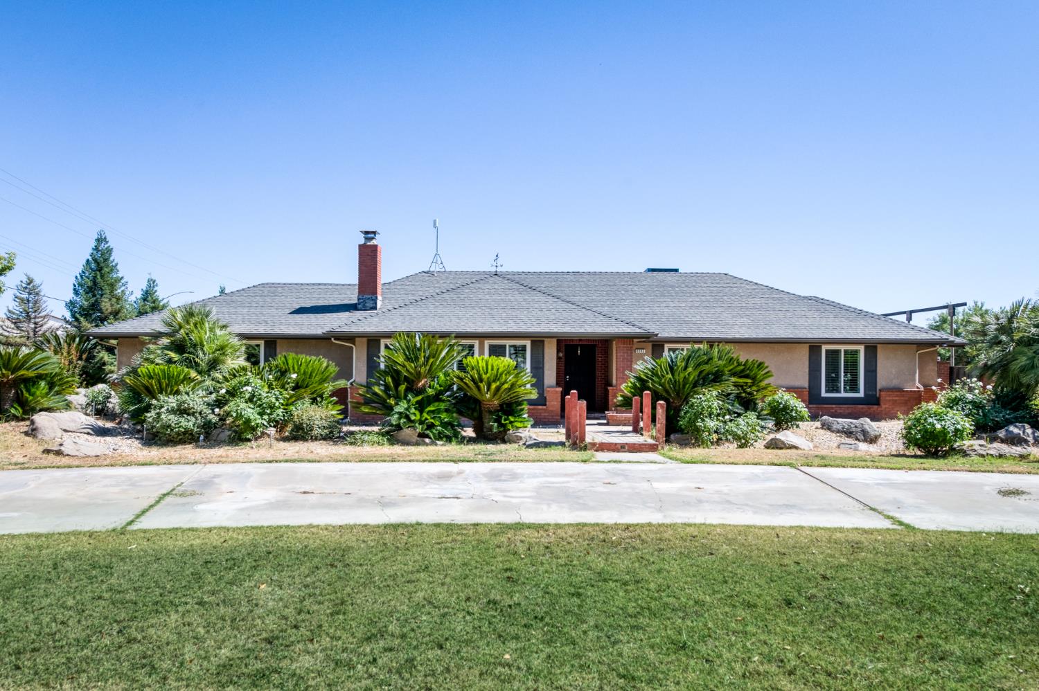 6503 W Rialto Ave, Fresno, CA 93723