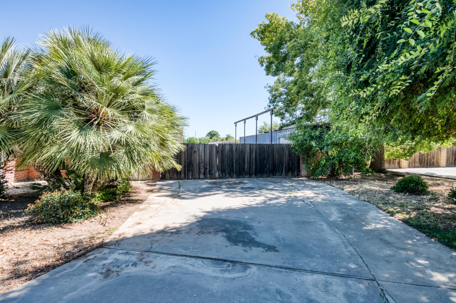 6503 W Rialto Ave, Fresno, CA 93723