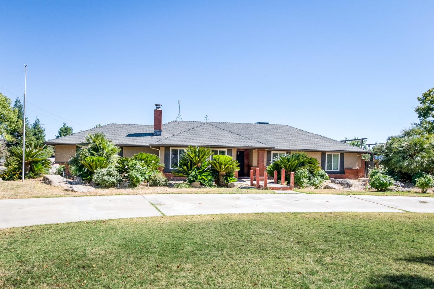 6503 W Rialto Ave, Fresno, CA 93723