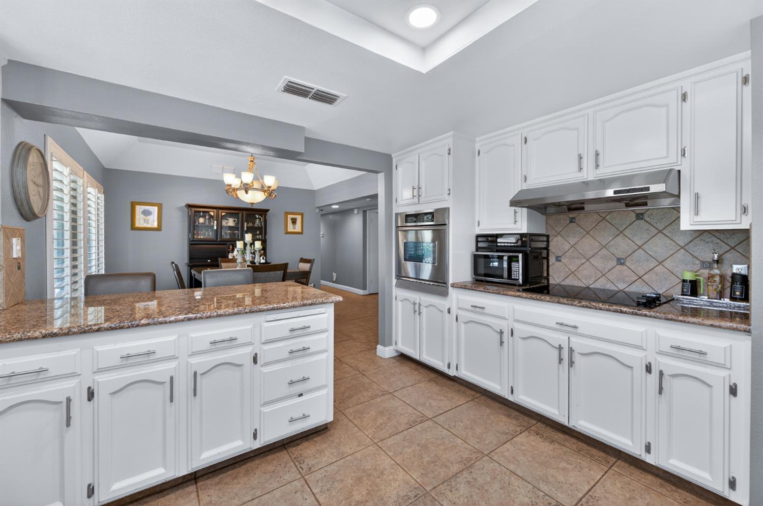 6503 W Rialto Ave, Fresno, CA 93723