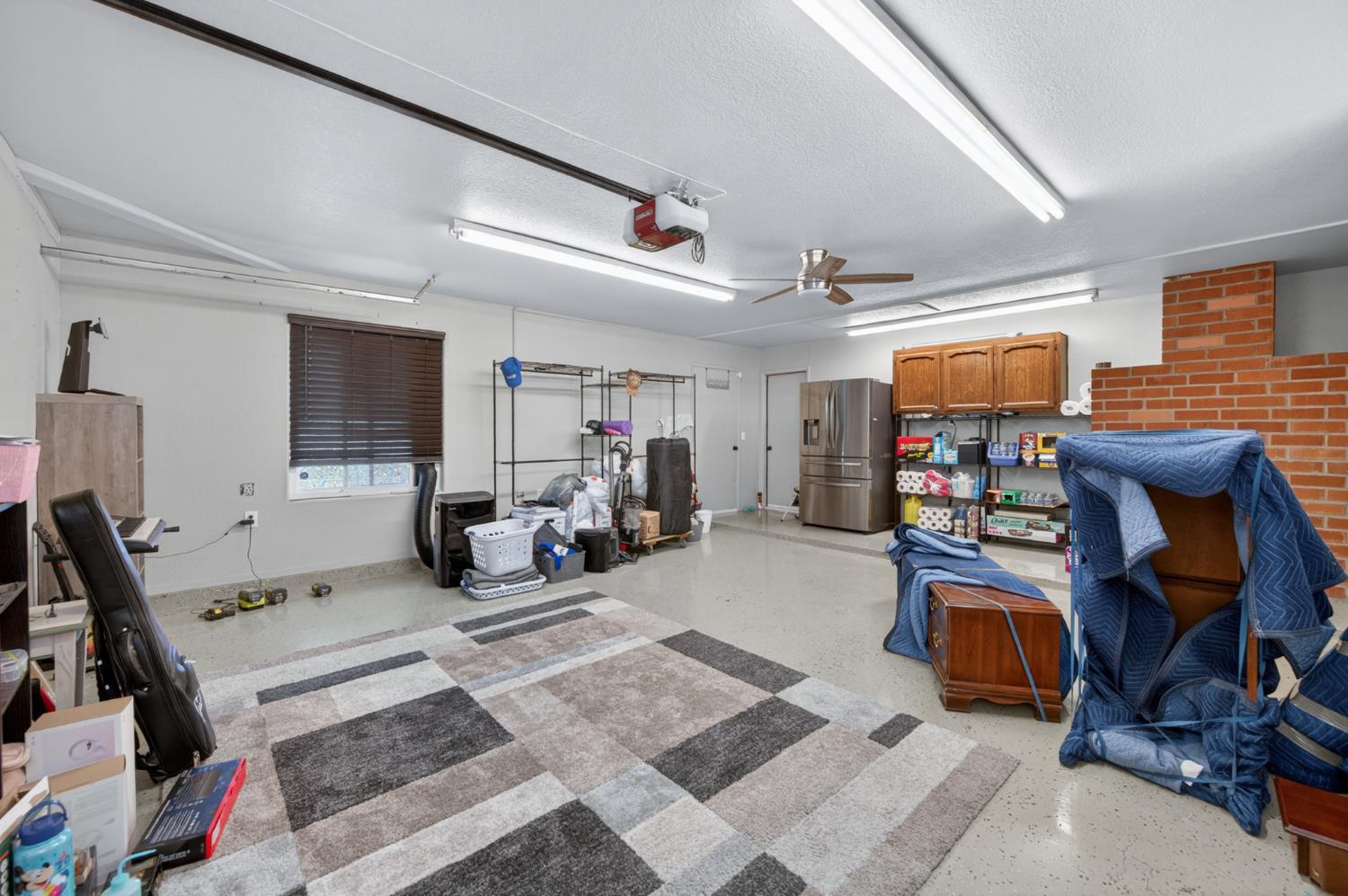 6503 W Rialto Ave, Fresno, CA 93723
