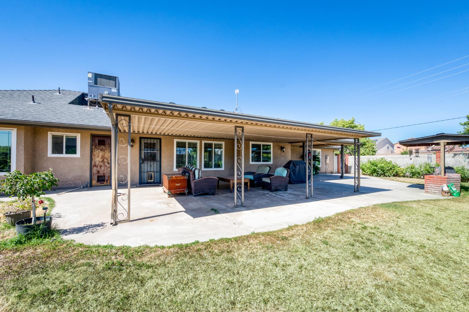 6503 W Rialto Ave, Fresno, CA 93723