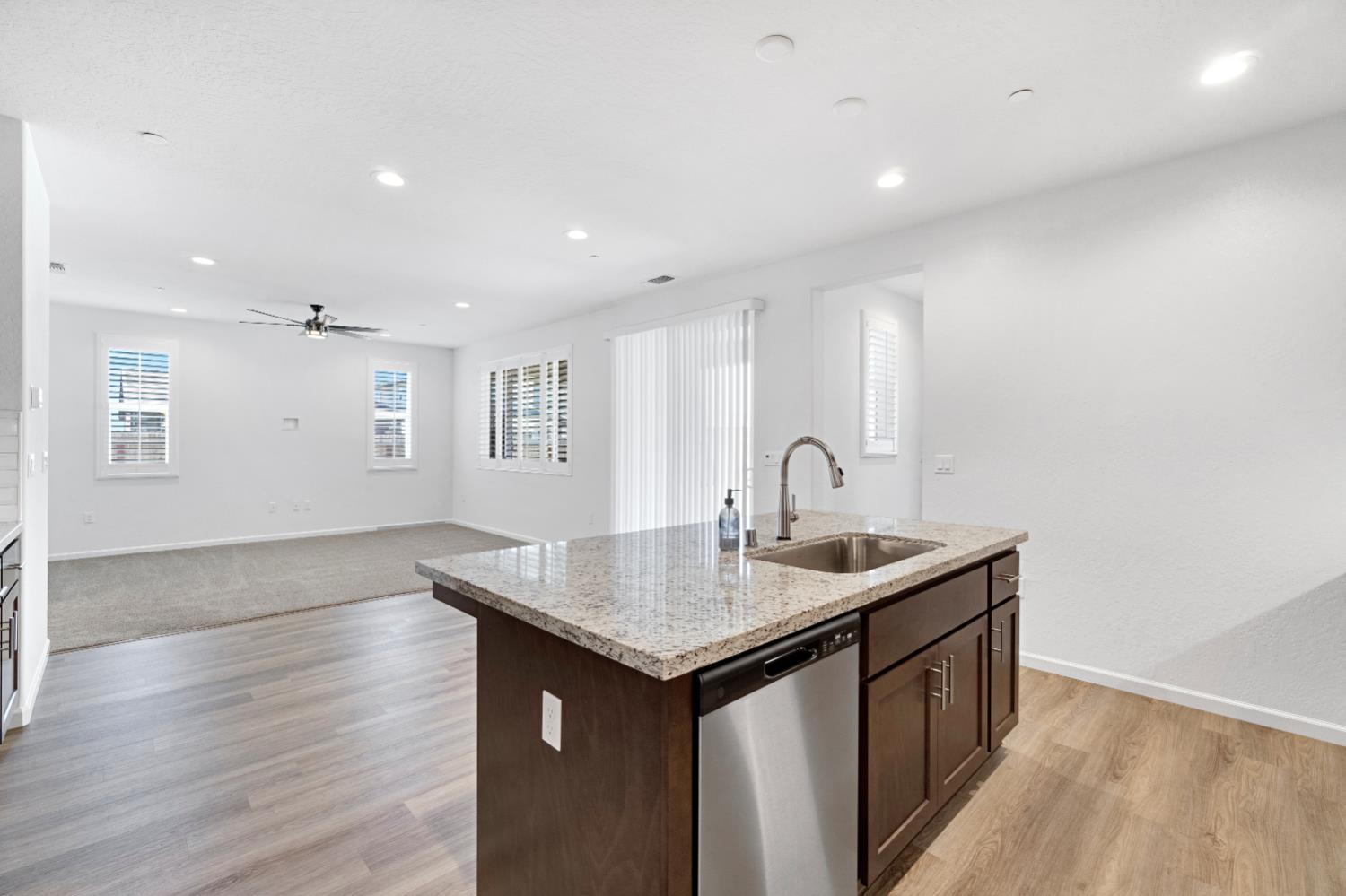 770 S Argyle Ave, Fowler, CA 93625
