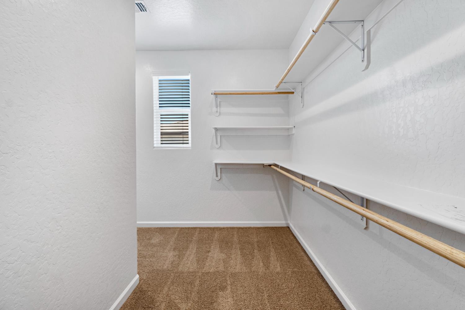 770 S Argyle Ave, Fowler, CA 93625