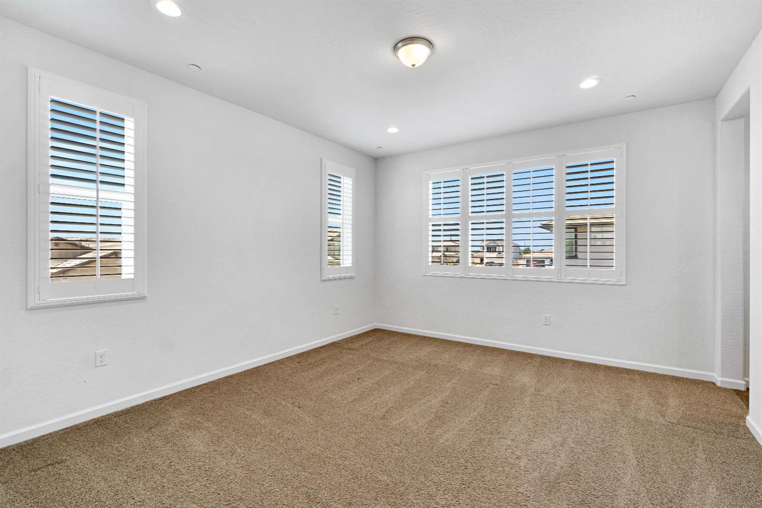 770 S Argyle Ave, Fowler, CA 93625