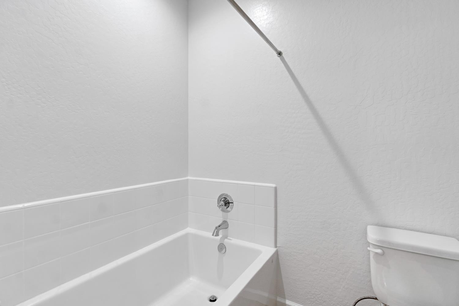 770 S Argyle Ave, Fowler, CA 93625