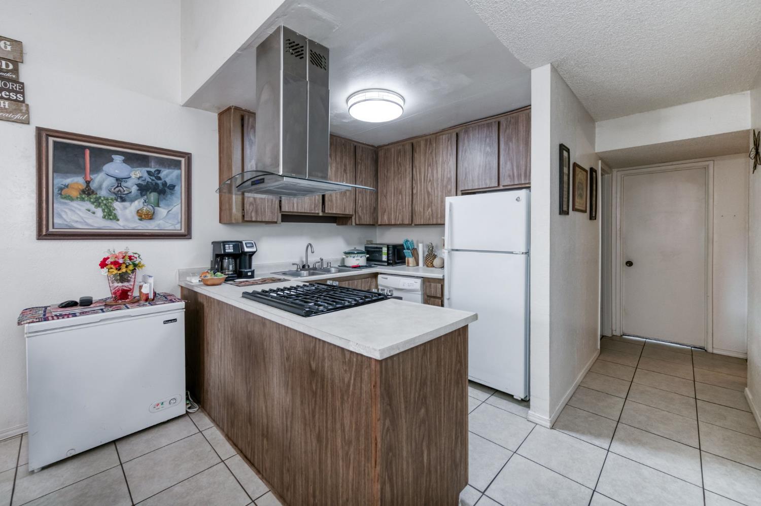 6338 N Maroa Ave #118, Fresno, CA 93704