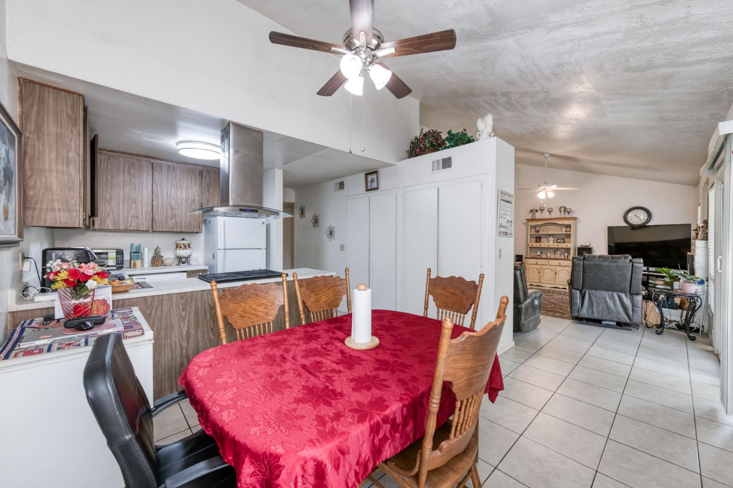 6338 N Maroa Ave #118, Fresno, CA 93704