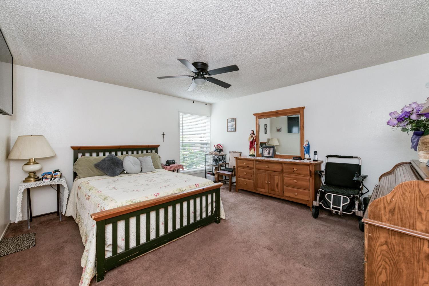 6338 N Maroa Ave #118, Fresno, CA 93704