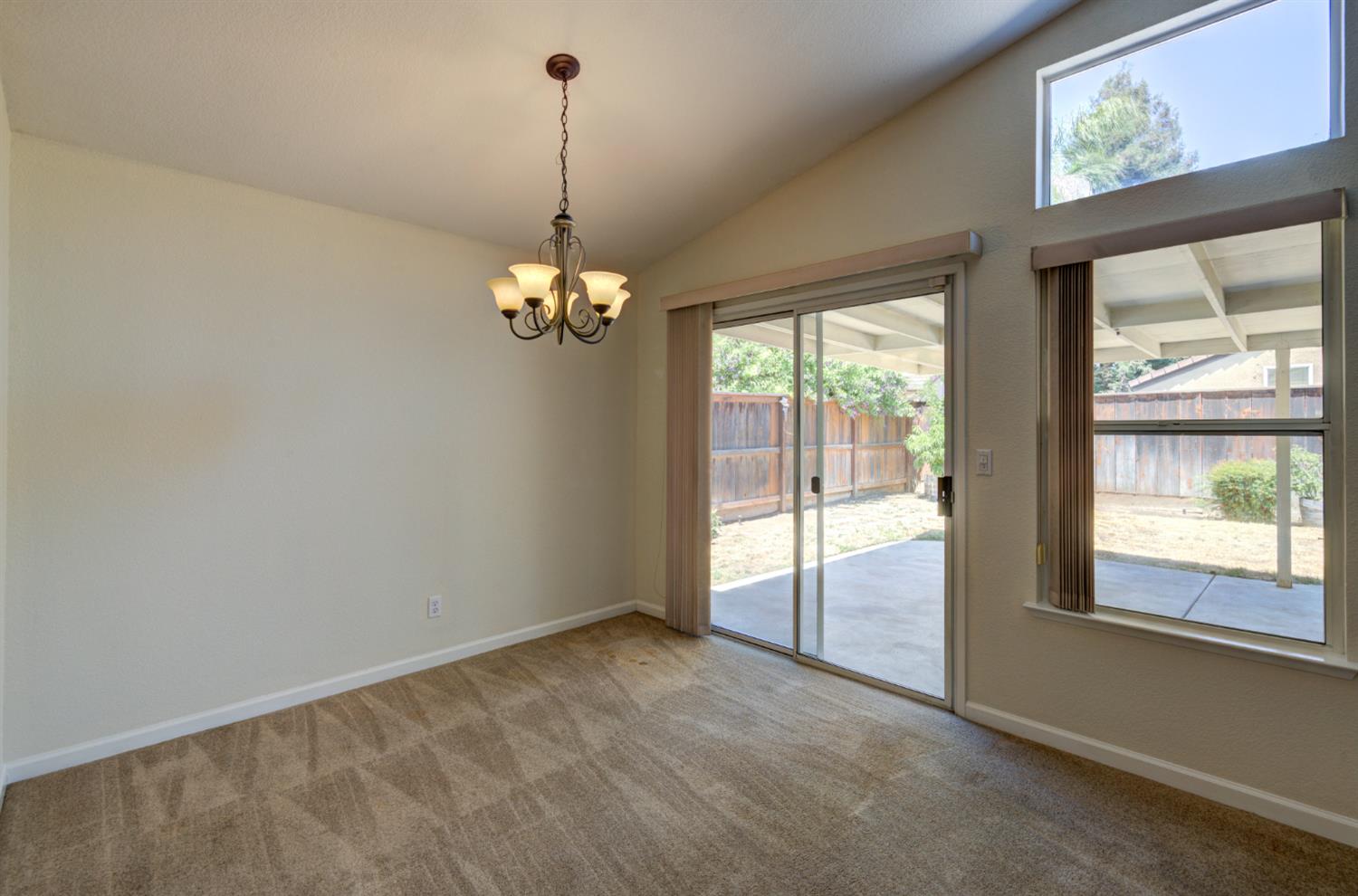 2348 E Decatur Ave, Fresno, CA 93720
