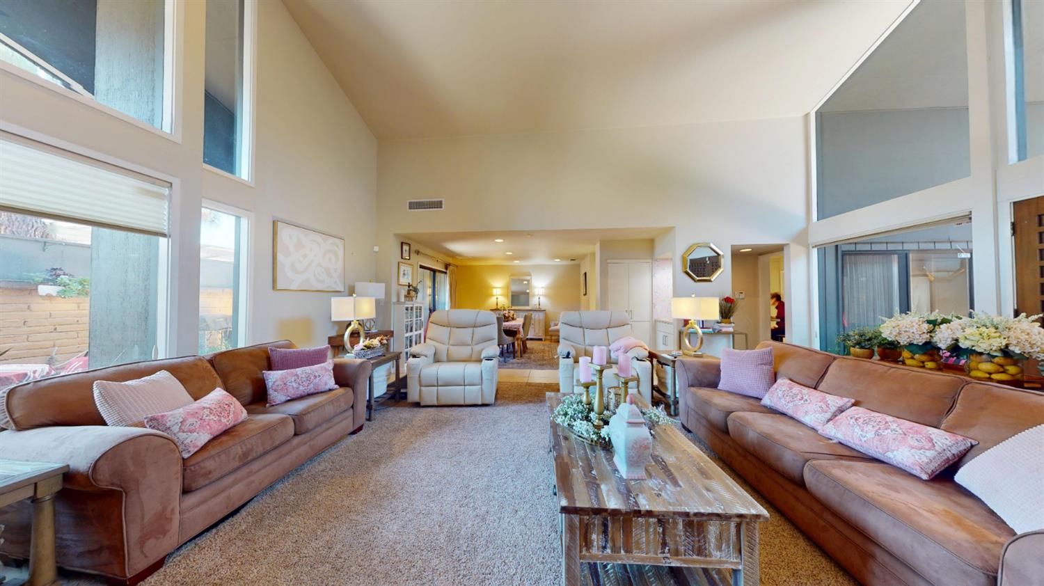 5005 N Van Ness Blvd, Fresno, CA 93711