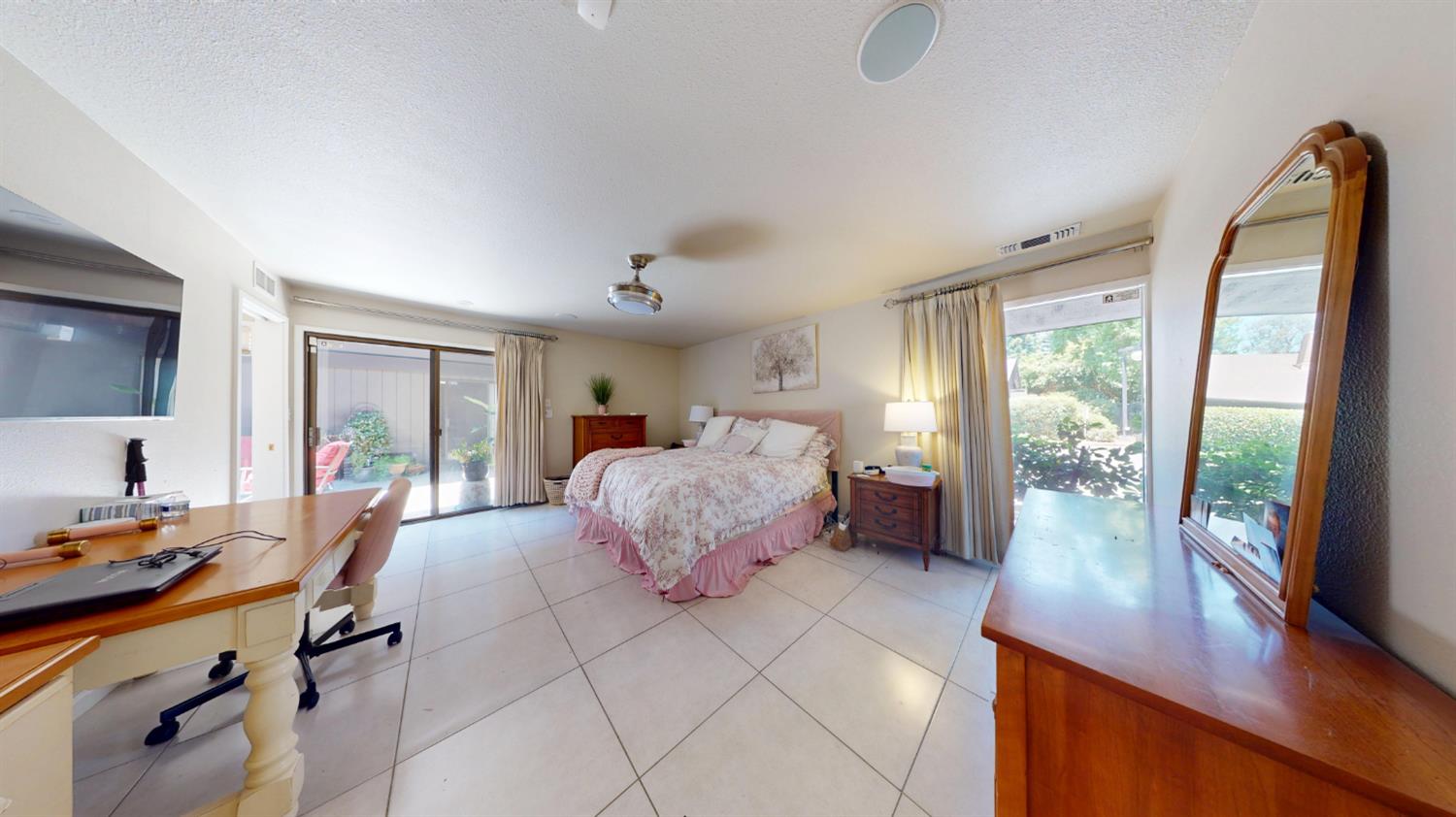 5005 N Van Ness Blvd, Fresno, CA 93711
