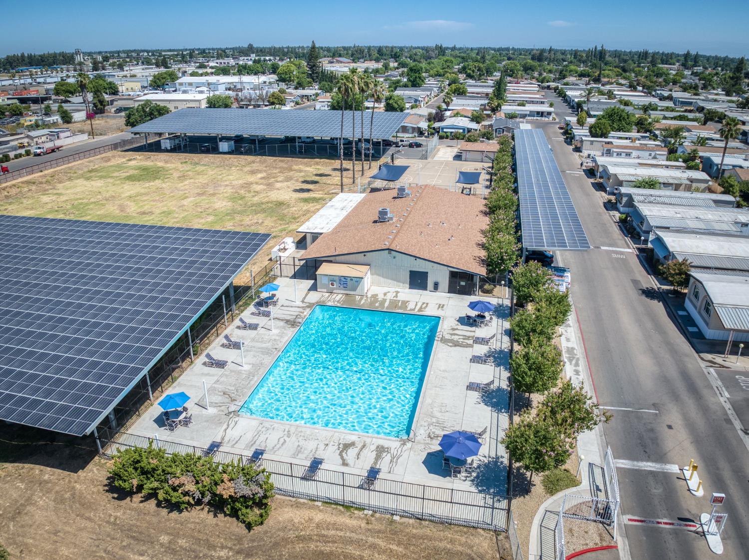 3138 W Dakota Ave #SP107, Fresno, CA 93722