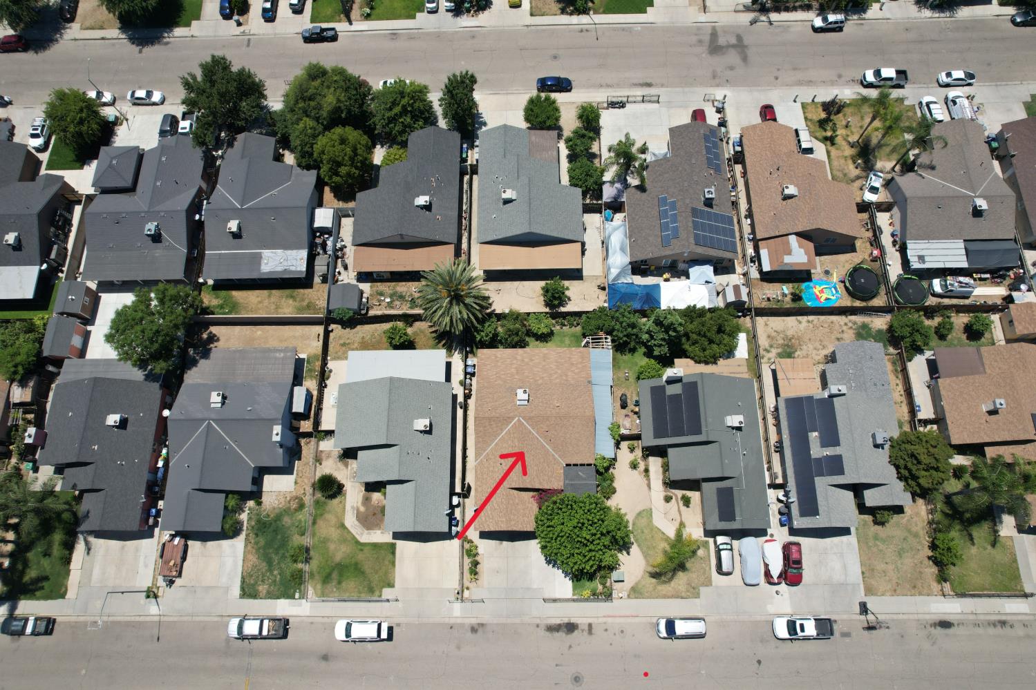 13745 E Bulah Ave, Parlier, CA 93648