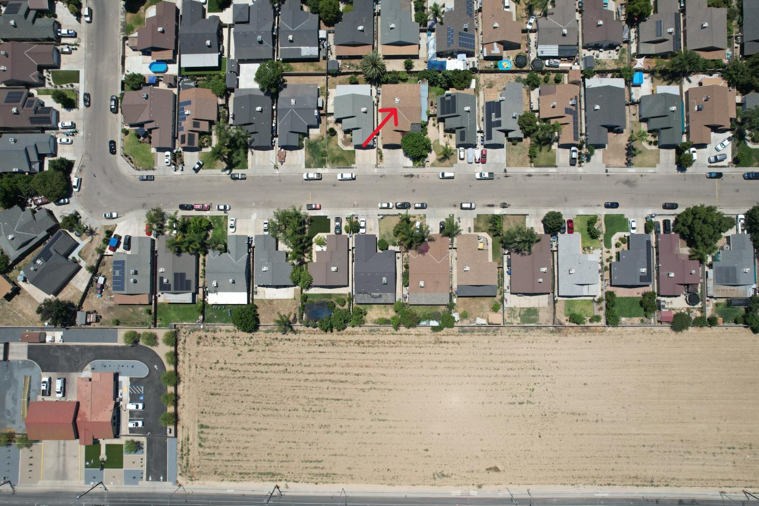 13745 E Bulah Ave, Parlier, CA 93648