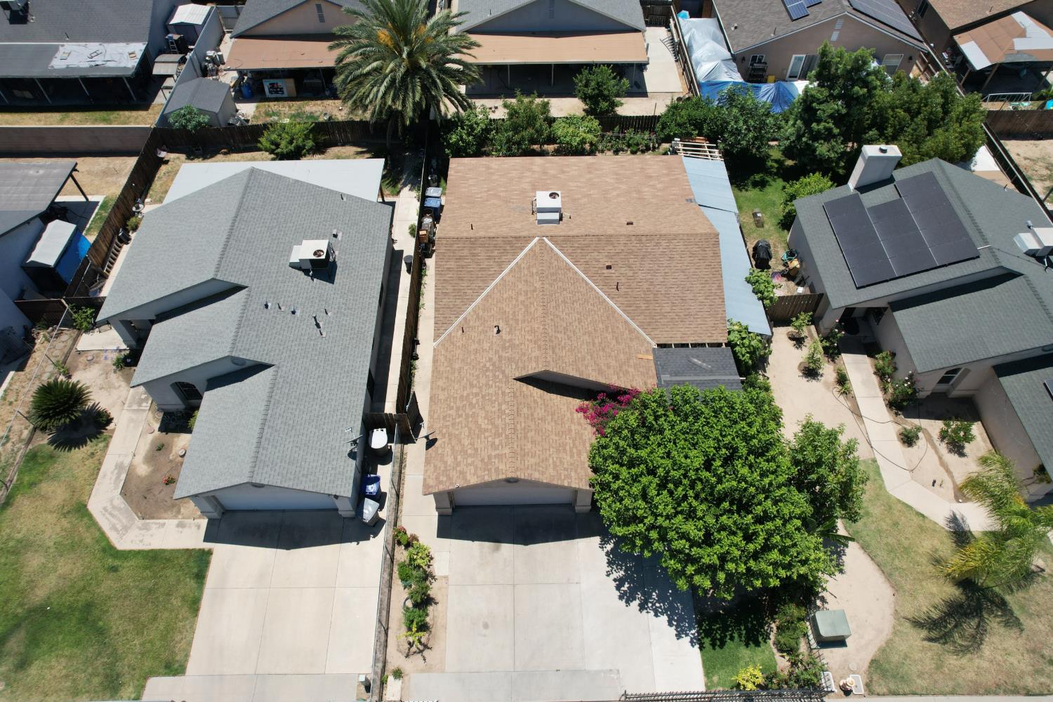 13745 E Bulah Ave, Parlier, CA 93648