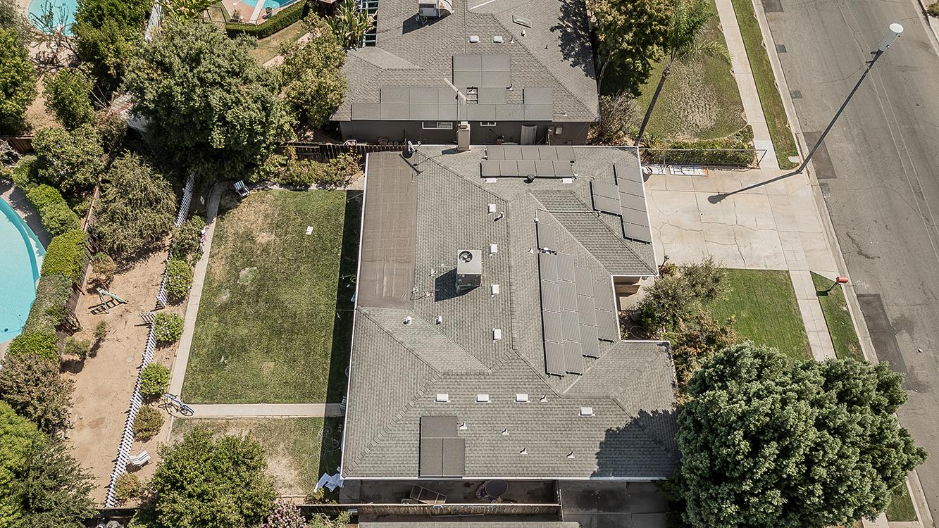 500 W Sample Ave, Fresno, CA 93704