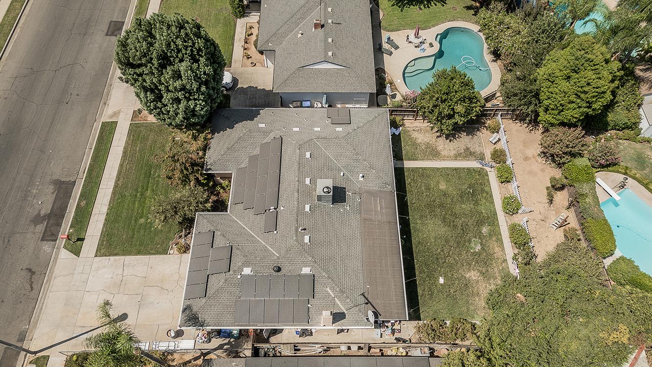 500 W Sample Ave, Fresno, CA 93704