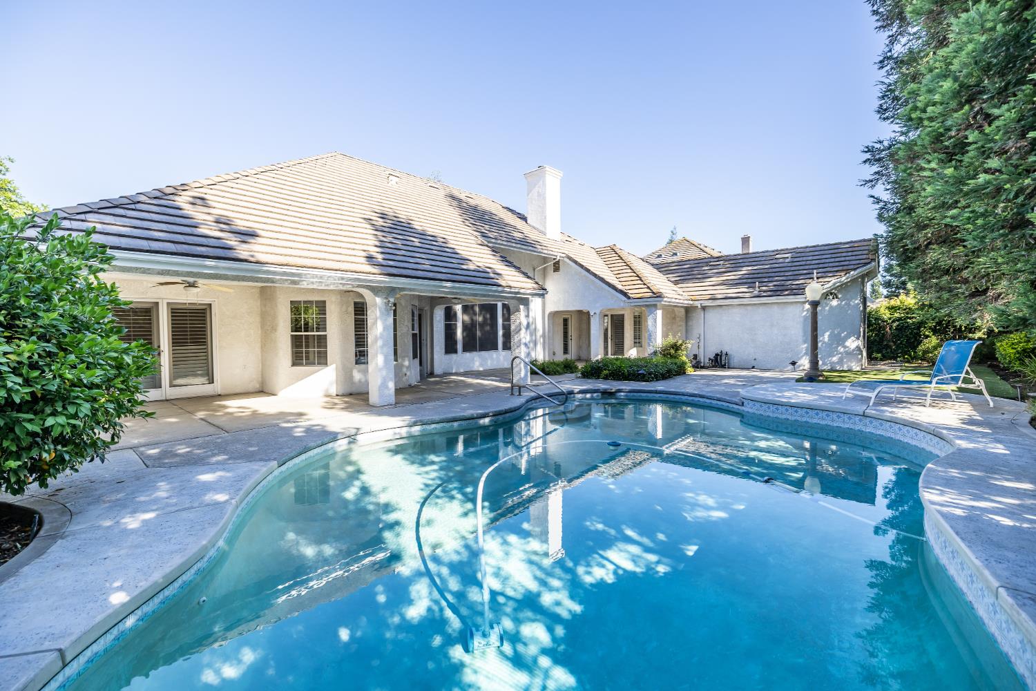 10235 N Rowell Ave, Fresno, CA 93730